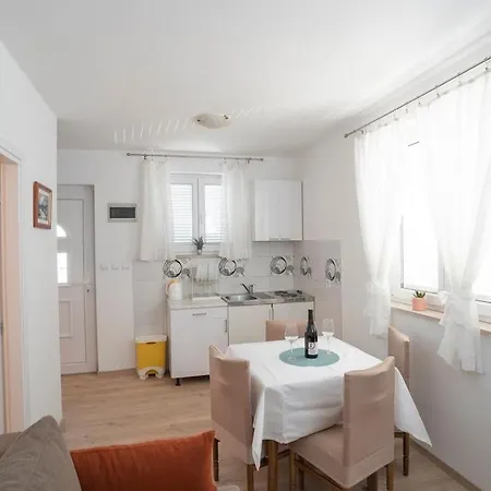 Apartment With A Parking Space Sveti Filip I Jakov, Biograd - 22404 *